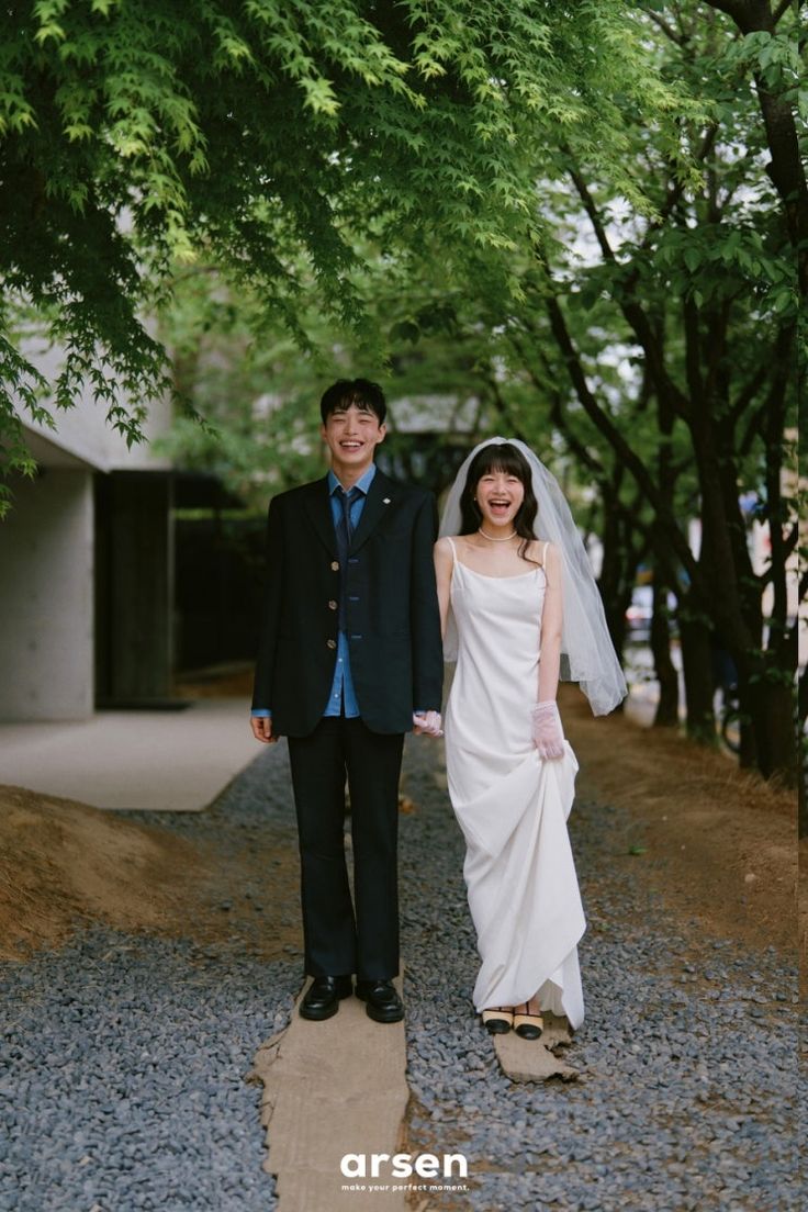 Wedding moment 1